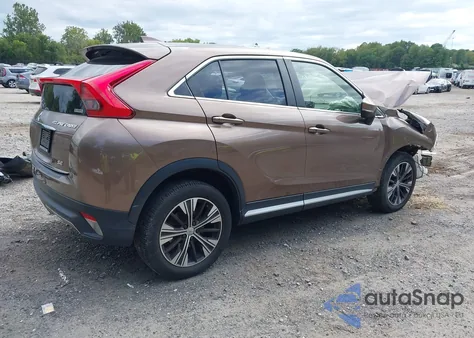 2018 Mitsubishi Eclipse Cross Se z USA, uszkodzony, nr VIN JA4AT5AA9JZ037944